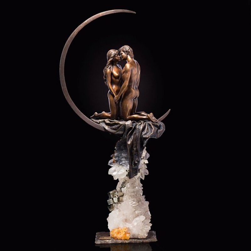 COUPLE SOUS LA LUNE EN BRONZE & CRYSTAL DE ROCHE